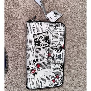 Brand New Minnie & Mickey Wallet